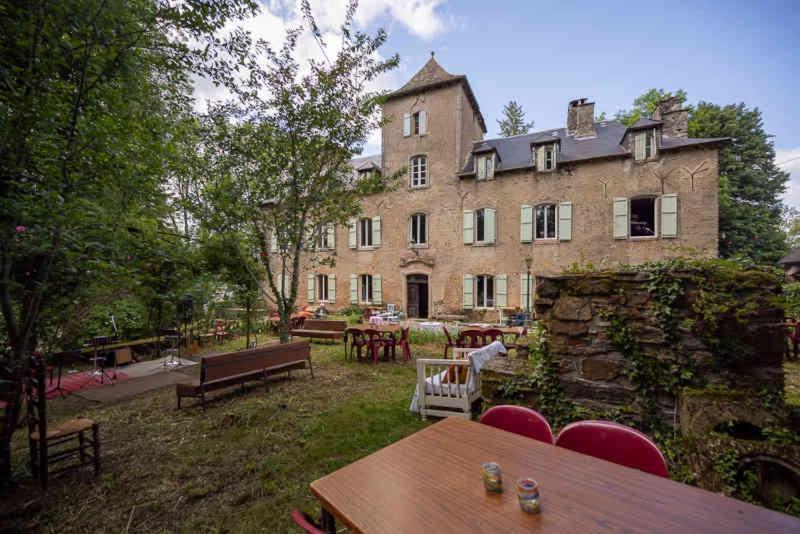 Gite De Montfranc Guest House Arvieu Exterior photo